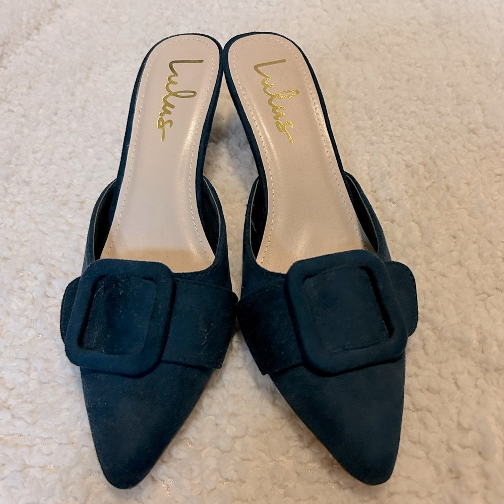 Lulus heals, brand new without tags, size 7